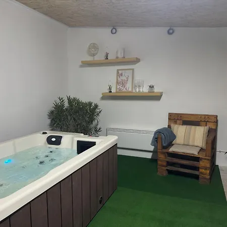 דירה Kekmadar Wellness *